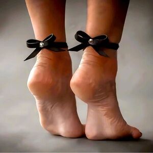 Kinky Leather Bow Anklet for Lingerie 1 pair